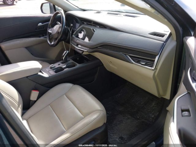 2020 CADILLAC XT4 1GYFZDR42LF020100 Photo 4