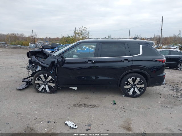 Продаж на аукціоні авто 2025 Mitsubishi Outlander Se 2.5 S-awc, vin: JA4J4VA88SZ013212, номер лоту: 43664664