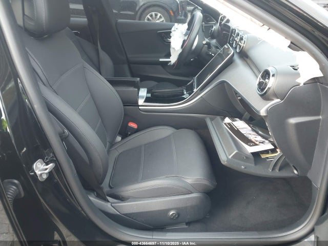 2024 MERCEDES-BENZ C 300 W1KAF4GB1RR234275 Photo 4