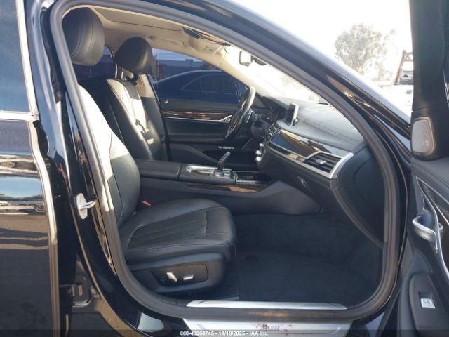 2018 BMW 740I WBA7E2C51JG741492 Photo 4