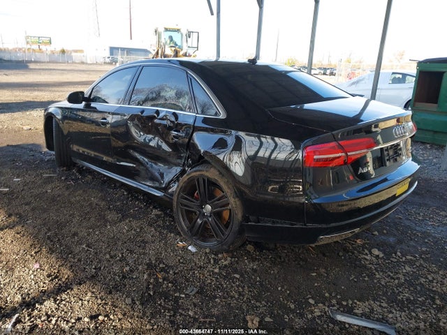 2016 AUDI A8 L WAU43AFD4GN021100 Photo 2