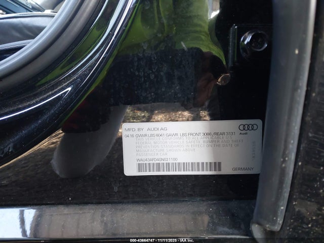 2016 AUDI A8 L WAU43AFD4GN021100 Photo 8