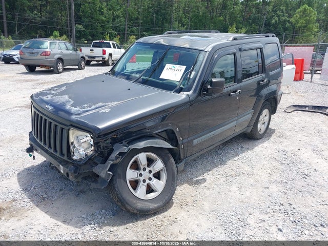 43664814 :رقم المزاد ، 1J4PP2GK8AW102801 vin ، 2010 Jeep Liberty Sport مزاد بيع