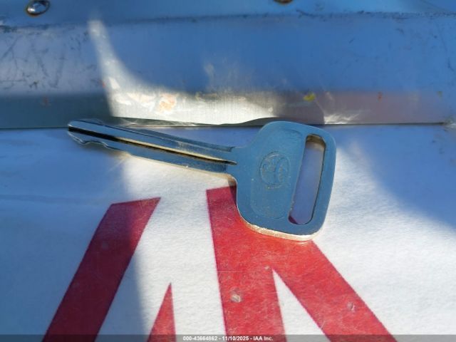 2002 TOYOTA COROLLA 1NXBR12E42Z589915 Photo 10