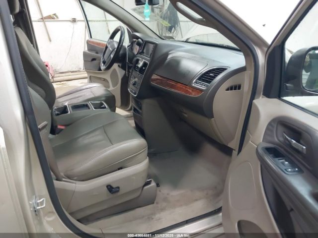 2012 CHRYSLER TOWN & COUNTRY 2C4RC1CG0CR307322 Photo 4