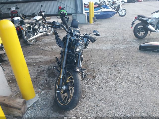 2018 HARLEY-DAVIDSON FLSB 1HD1YMJ26JC033278 Photo 4