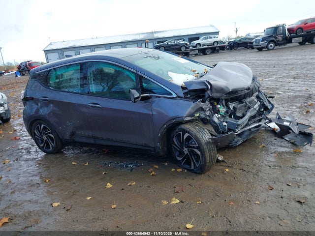 1G1FX6S01P4144318 Chevrolet Bolt Ev Fwd 2lt
