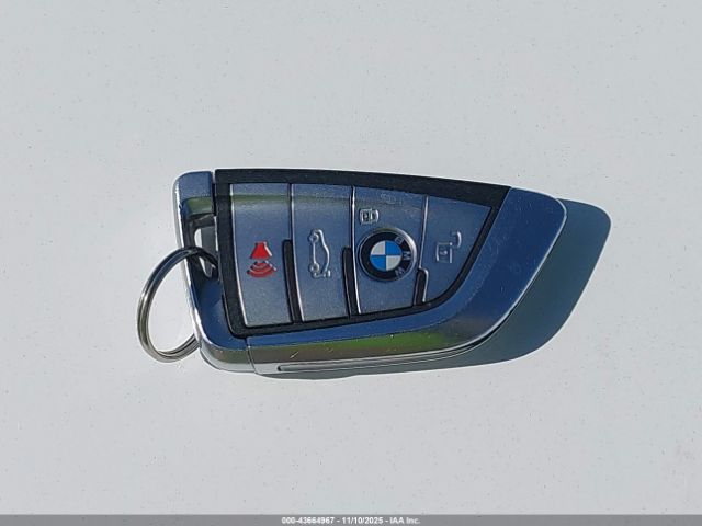 2019 BMW 330I WBA5R1C53KFH14133 Photo 10