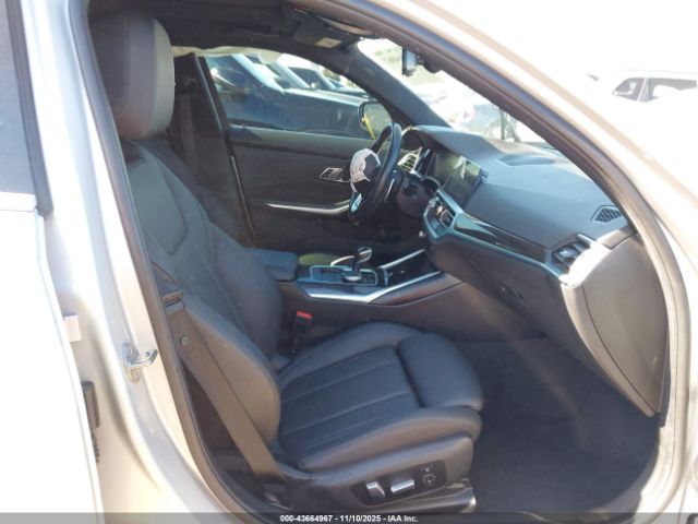 2019 BMW 330I WBA5R1C53KFH14133 Photo 4