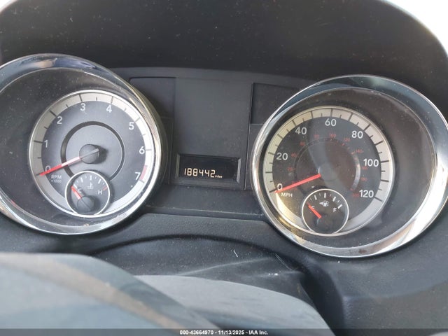 2C4RDGBG0JR176763 Dodge Grand Caravan Se