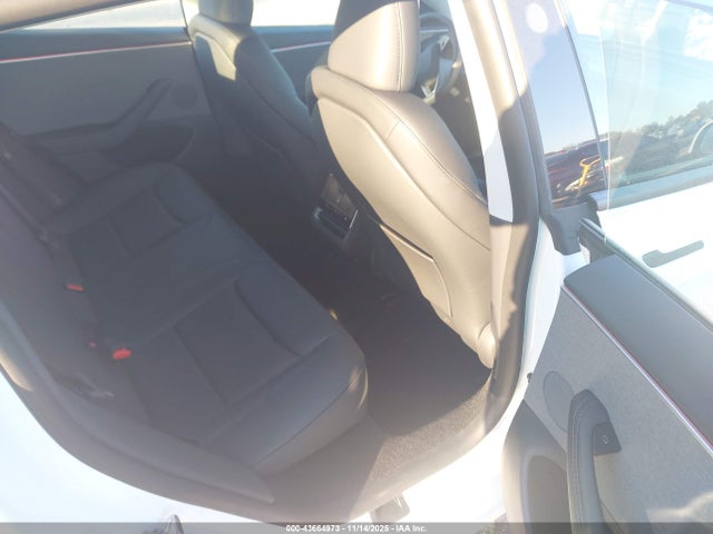 2025 TESLA MODEL 3 5YJ3E1EA3SF073311 Photo 7