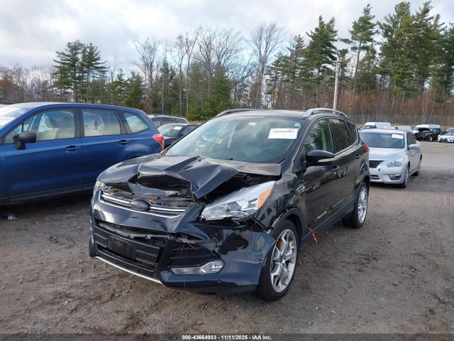 Ford Escape Titanium 2015 1FMCU9J91FUB54412 Image 2