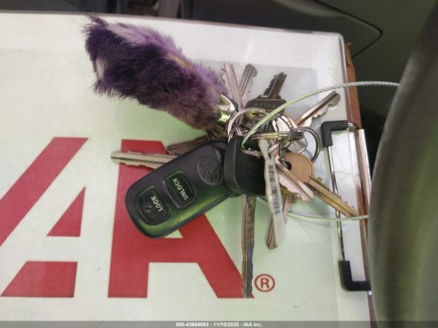 2004 TOYOTA COROLLA JTDBR32E042043904 Photo 10