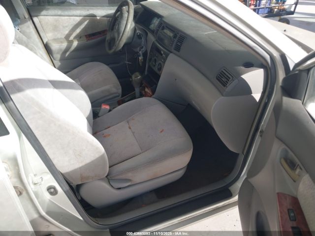 2004 TOYOTA COROLLA JTDBR32E042043904 Photo 4