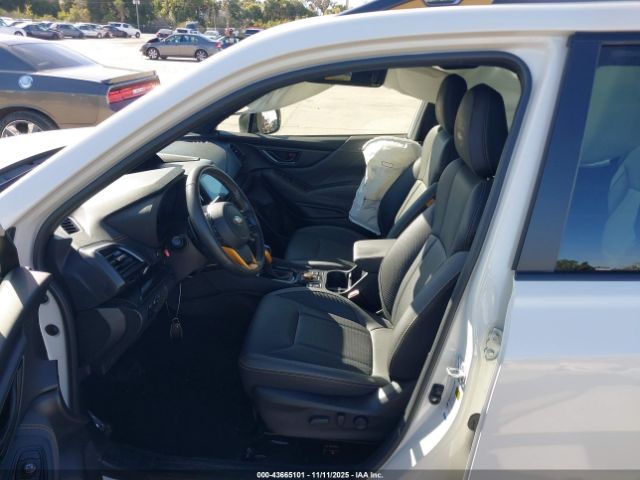 2023 SUBARU FORESTER JF2SKAMC9PH550890 Photo 4