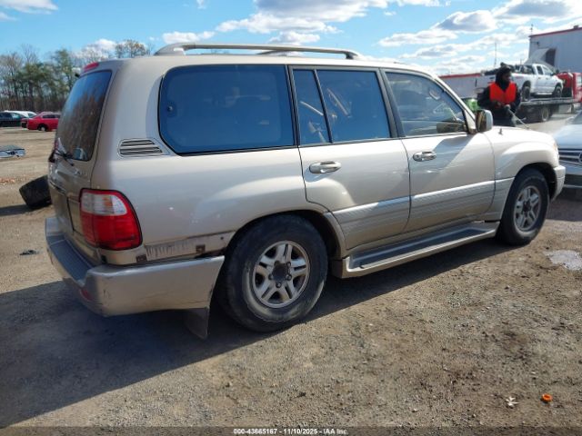 2000 LEXUS LX 470 JT6HT00W2Y0084467 Photo 3