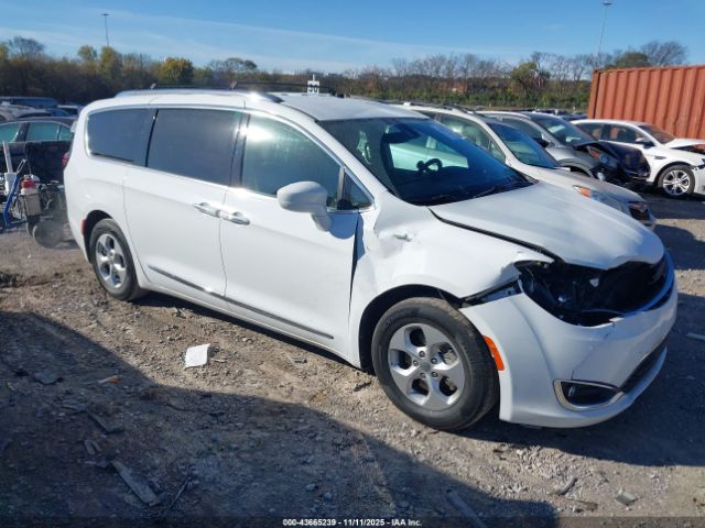 2018 CHRYSLER PACIFICA HYBRID 2C4RC1L70JR163624
