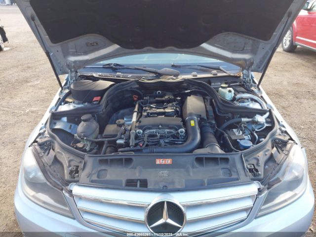 2013 MERCEDES-BENZ C 250 WDDGF4HB0DR270539 Photo 9