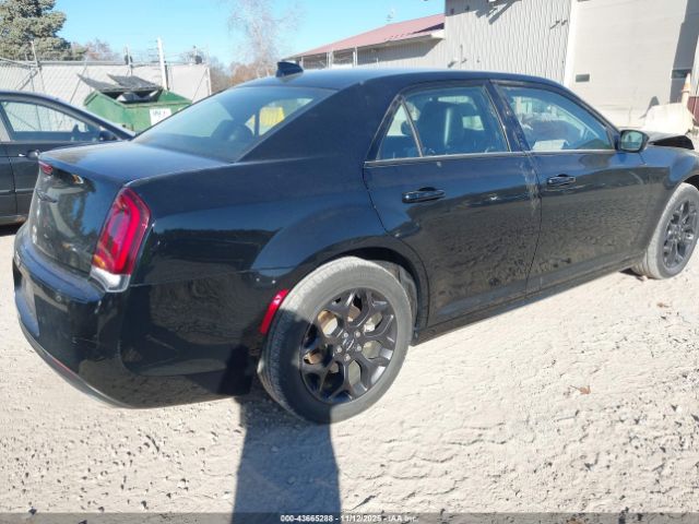 2021 CHRYSLER 300 2C3CCARG5MH680171 Photo 3