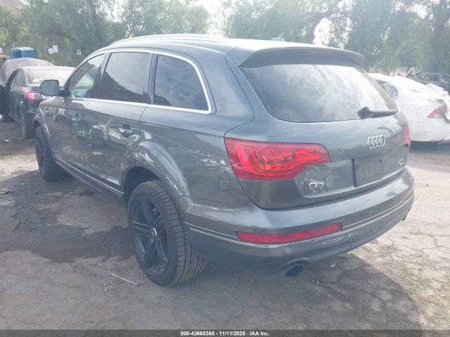 2014 AUDI Q7 WA1LGBFE7ED016990 Photo 2