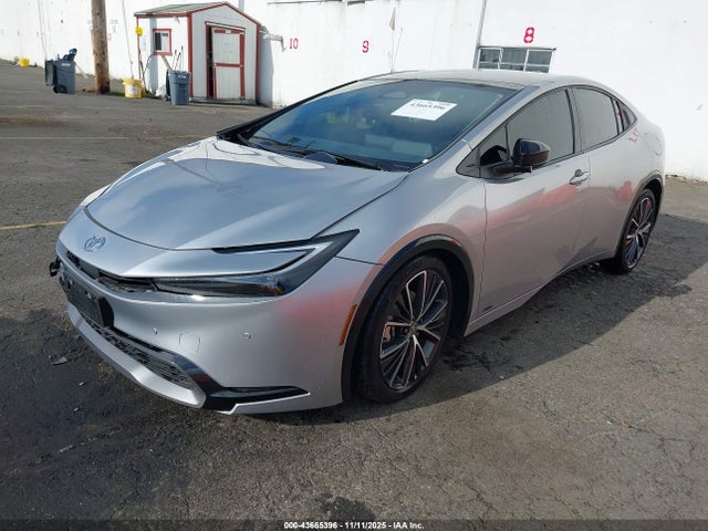Toyota Prius Limited Awd-e 2023 JTDADABU2P3007202 Image 2