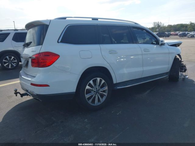 2015 MERCEDES-BENZ GL 450 4JGDF6EE9FA618875 Photo 3