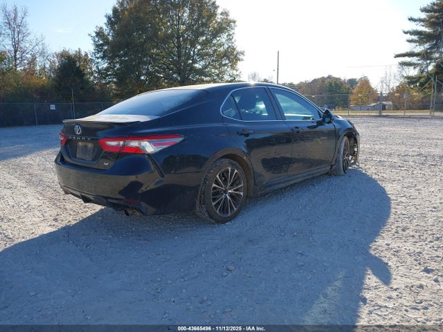 4T1B11HK4JU581784 Toyota CAMRY SE
