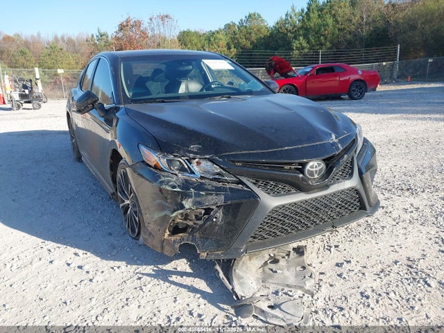 4T1B11HK4JU581784 Toyota CAMRY SE