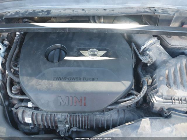 2018 MINI COUNTRYMAN WMZYT5C35J3E60920 Photo 9