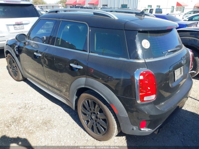 2018 MINI COUNTRYMAN WMZYT5C35J3E60920 Photo 2