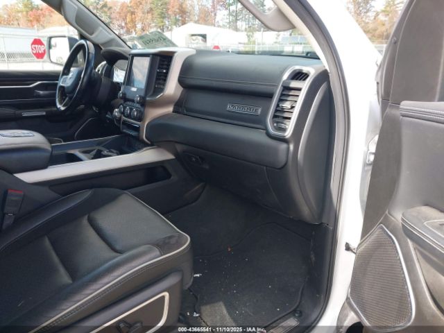 2022 RAM 1500 1C6SRFJT3NN283361 Photo 4