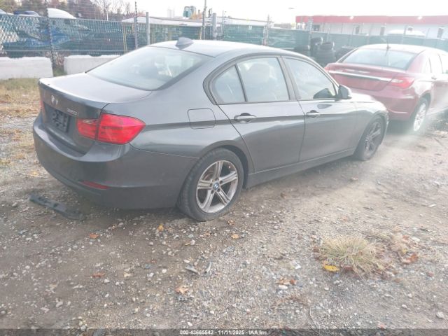 2014 BMW 320I WBA3C3C56EF986939 Photo 3