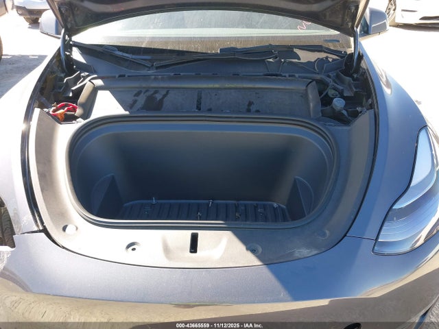 2023 TESLA MODEL Y 7SAYGAEE1PF769999 Photo 9