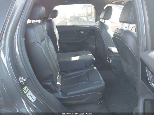 2019 AUDI Q7 WA1VAAF78KD040314 Photo 7