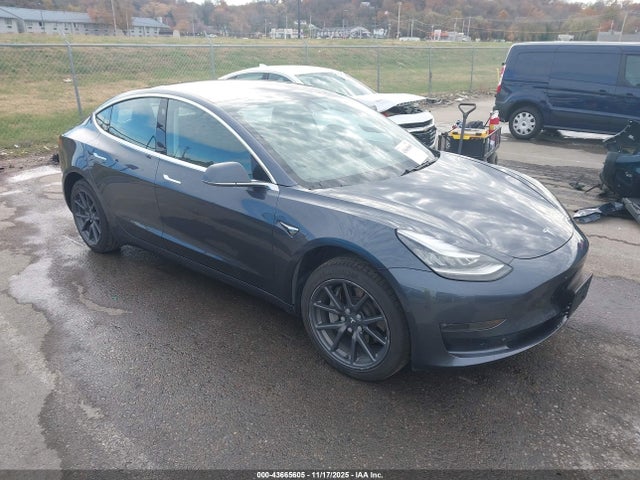 2018 TESLA MODEL 3 5YJ3E1EA3JF005041 Photo 0