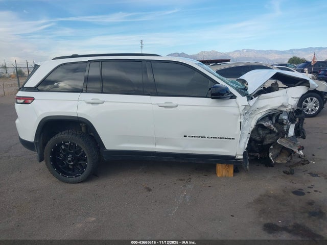 Jeep Grand Cherokee Altitude 4x4 2023 1C4RJHAG2PC536634 Image 14