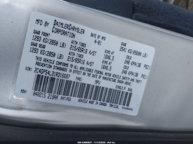 2001 CHRYSLER TOWN & COUNTRY 2C4GP54L31R316687 Photo 8