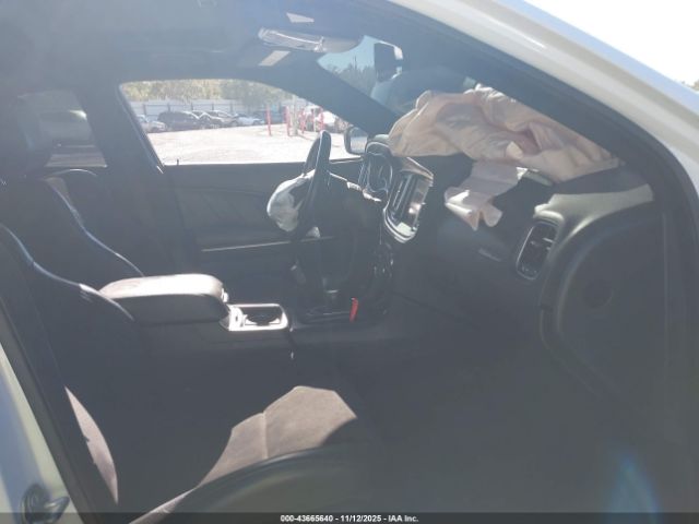 2018 DODGE CHARGER 2C3CDXGJ4JH323154 Photo 4