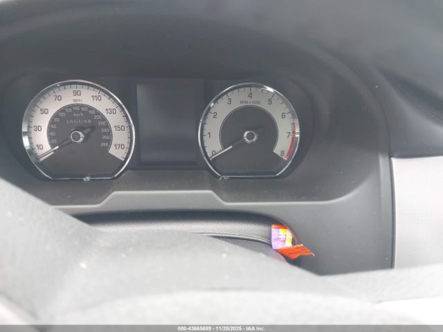 2010 JAGUAR XF SAJWA0GBXALR58661 Photo 6