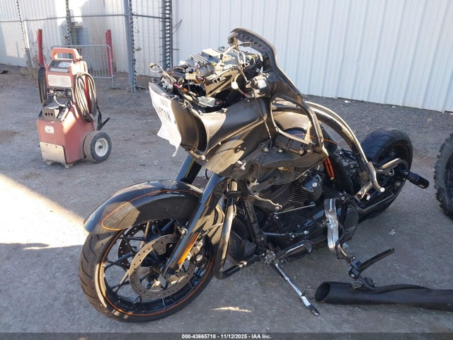 2021 HARLEY-DAVIDSON FLTRXS 1HD1KTP13MB675929 Photo 1