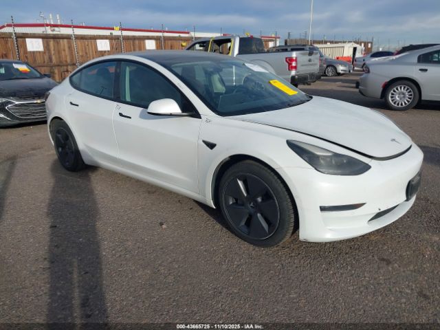 2022 TESLA MODEL 3 5YJ3E1EB0NF194746 Photo 0