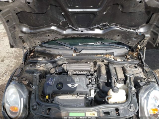 2011 MINI COOPER CLUBMAN WMWZF3C57BTX81791 Photo 9