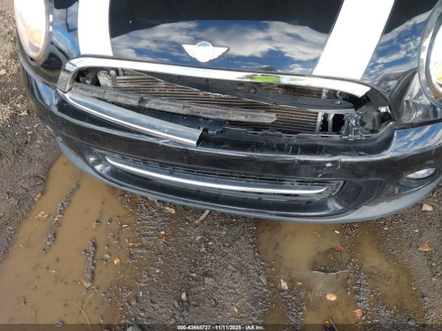 2011 MINI COOPER CLUBMAN WMWZF3C57BTX81791 Photo 5