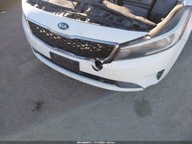 Продаж на аукціоні авто 2017 Kia Forte Lx, vin: 3KPFK4A71HE069760, номер лоту: 43665741