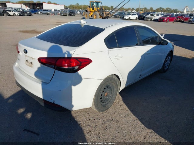 Продаж на аукціоні авто 2017 Kia Forte Lx, vin: 3KPFK4A71HE069760, номер лоту: 43665741