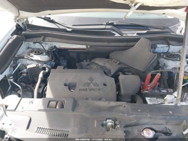 2020 MITSUBISHI OUTLANDER JA4AD3A35LZ019964 Photo 9