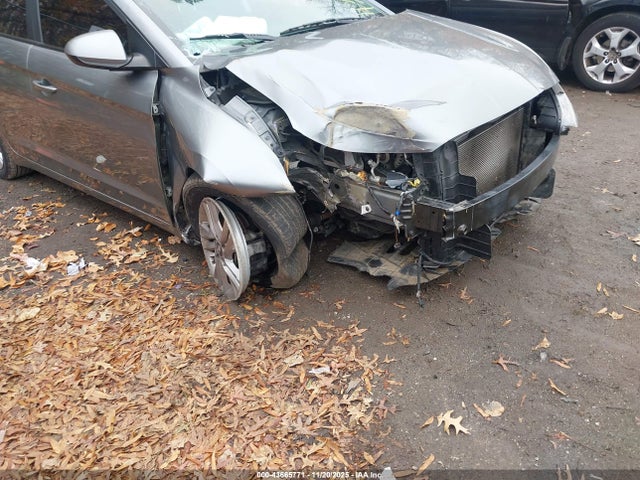 Продаж на аукціоні авто 2019 Hyundai Elantra Value Edition, vin: KMHD84LF8KU780158, номер лоту: 43665771