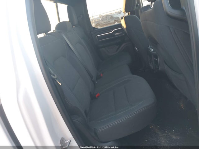 Продаж на аукціоні авто 2024 Ram 1500 Big Horn  4x4 6'4 Box, vin: 1C6SRFBT0RN212378, номер лоту: 43665899