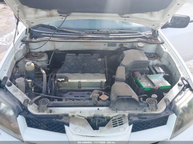 2004 MITSUBISHI OUTLANDER JA4LZ31F54U058301 Photo 9