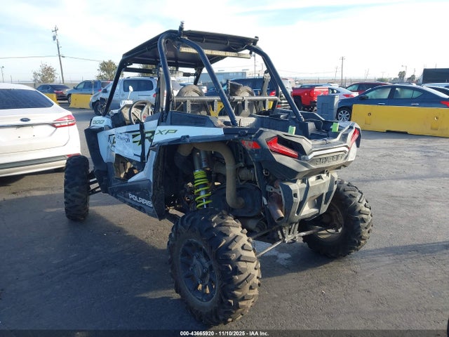 Polaris Rzr Xp 1000 2021 3NSNAE998MF136416 Image 3